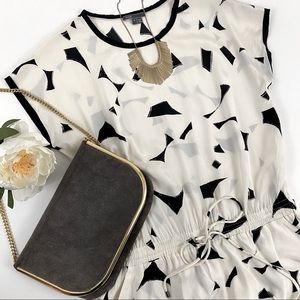 Vince. 100% silk drop waist printed dress